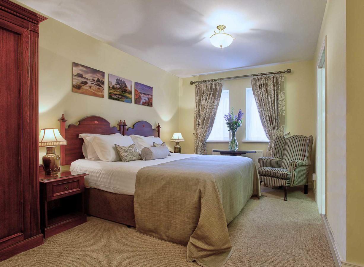 Tullyglass House Hotel Ballymena Quarto foto